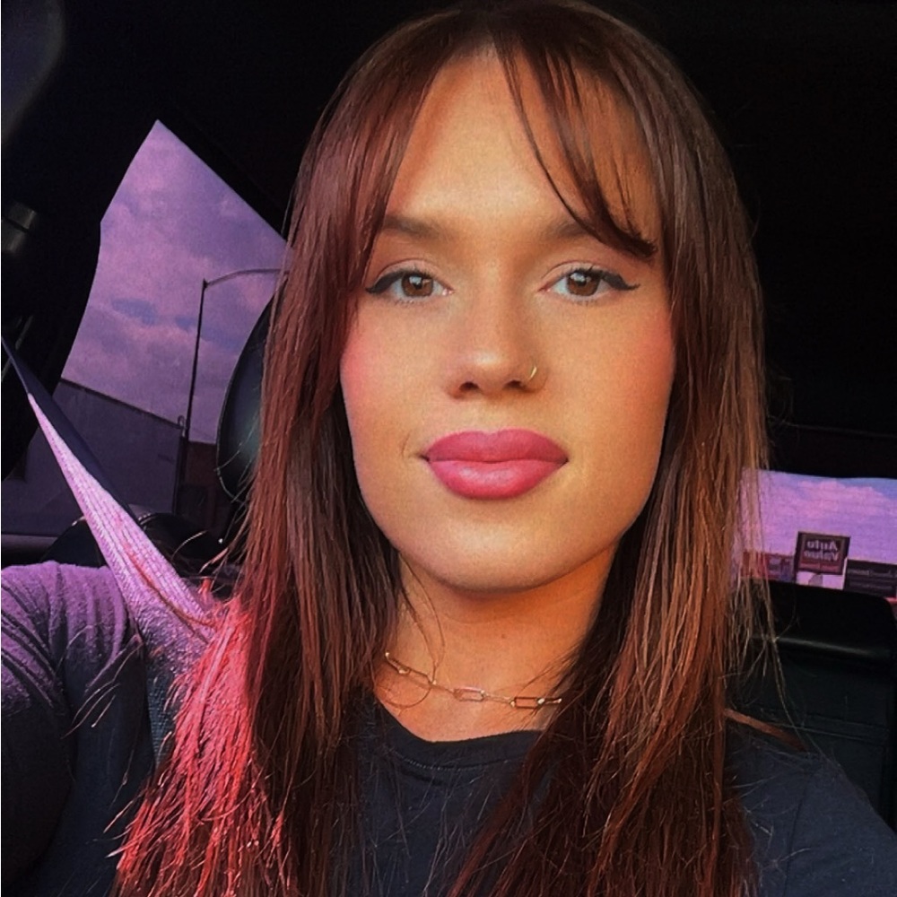 Meet your Posher, Maudzy